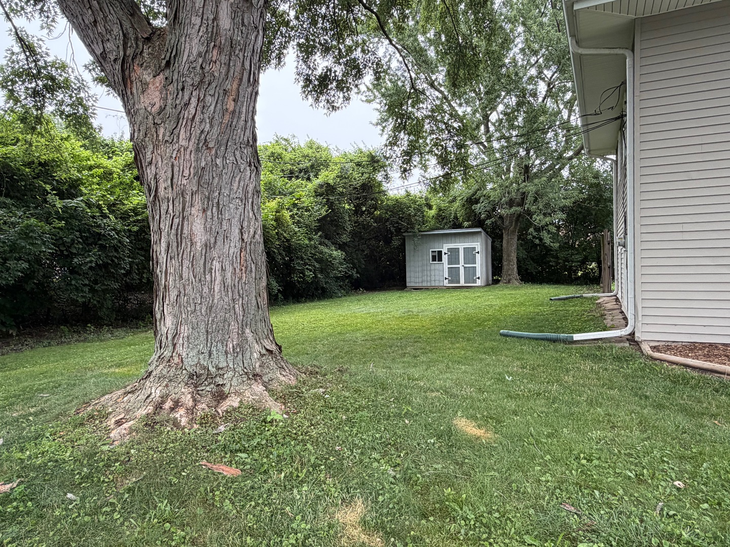 5s481 Glenoban Drive Property Photo 10
