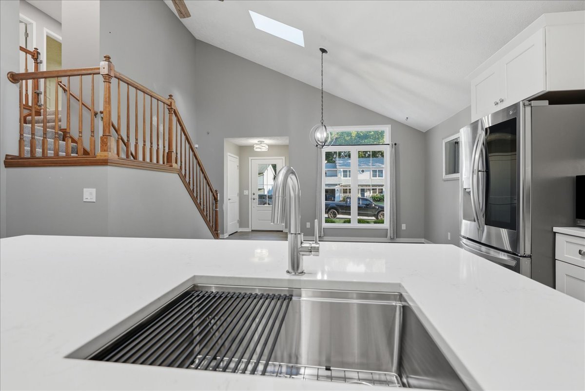 2623 Persimmon Place Property Photo 8