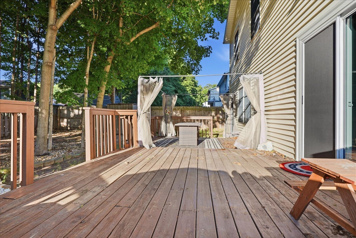 2623 Persimmon Place Property Photo 29