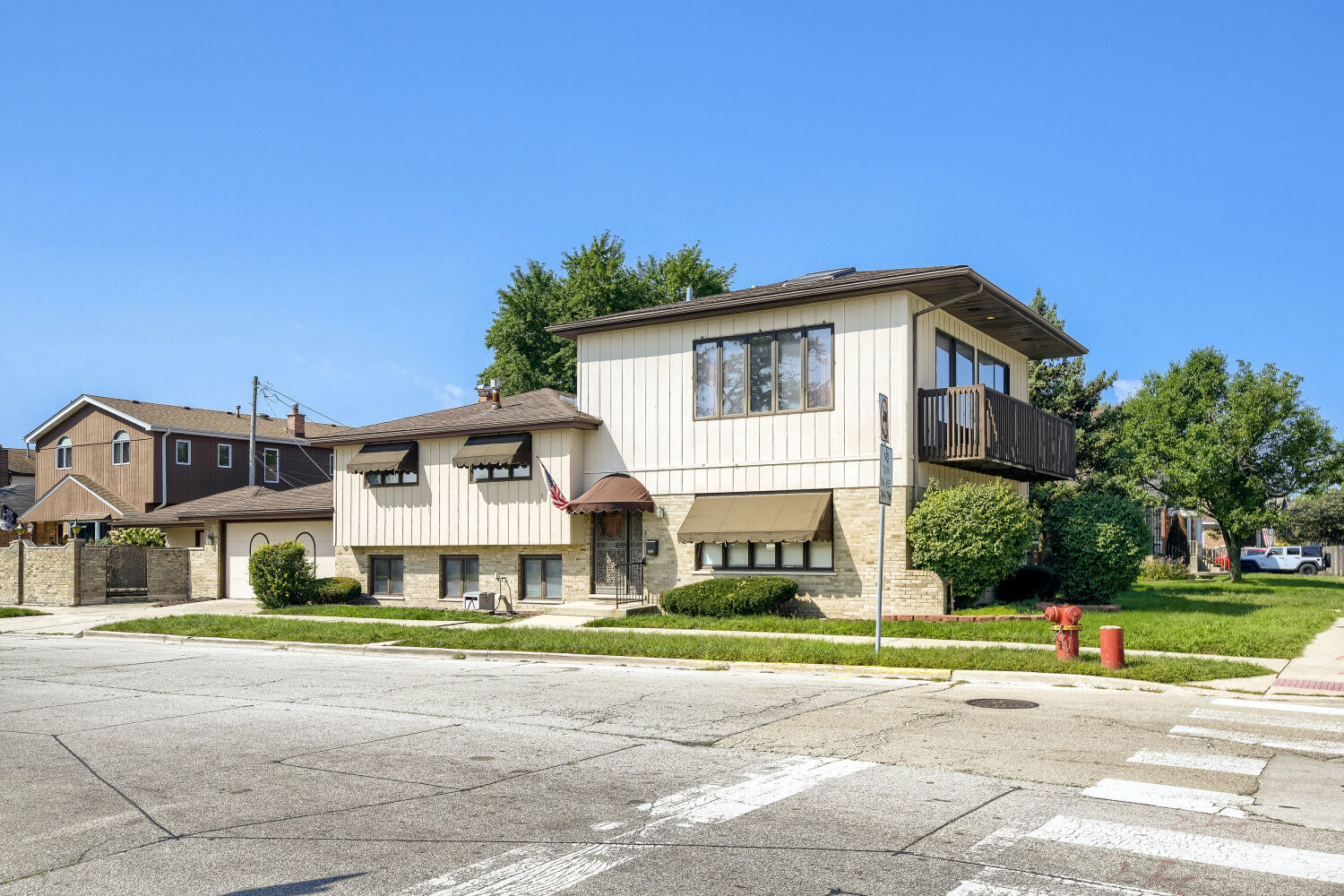 10300 S Central Park Avenue Property Photo 3