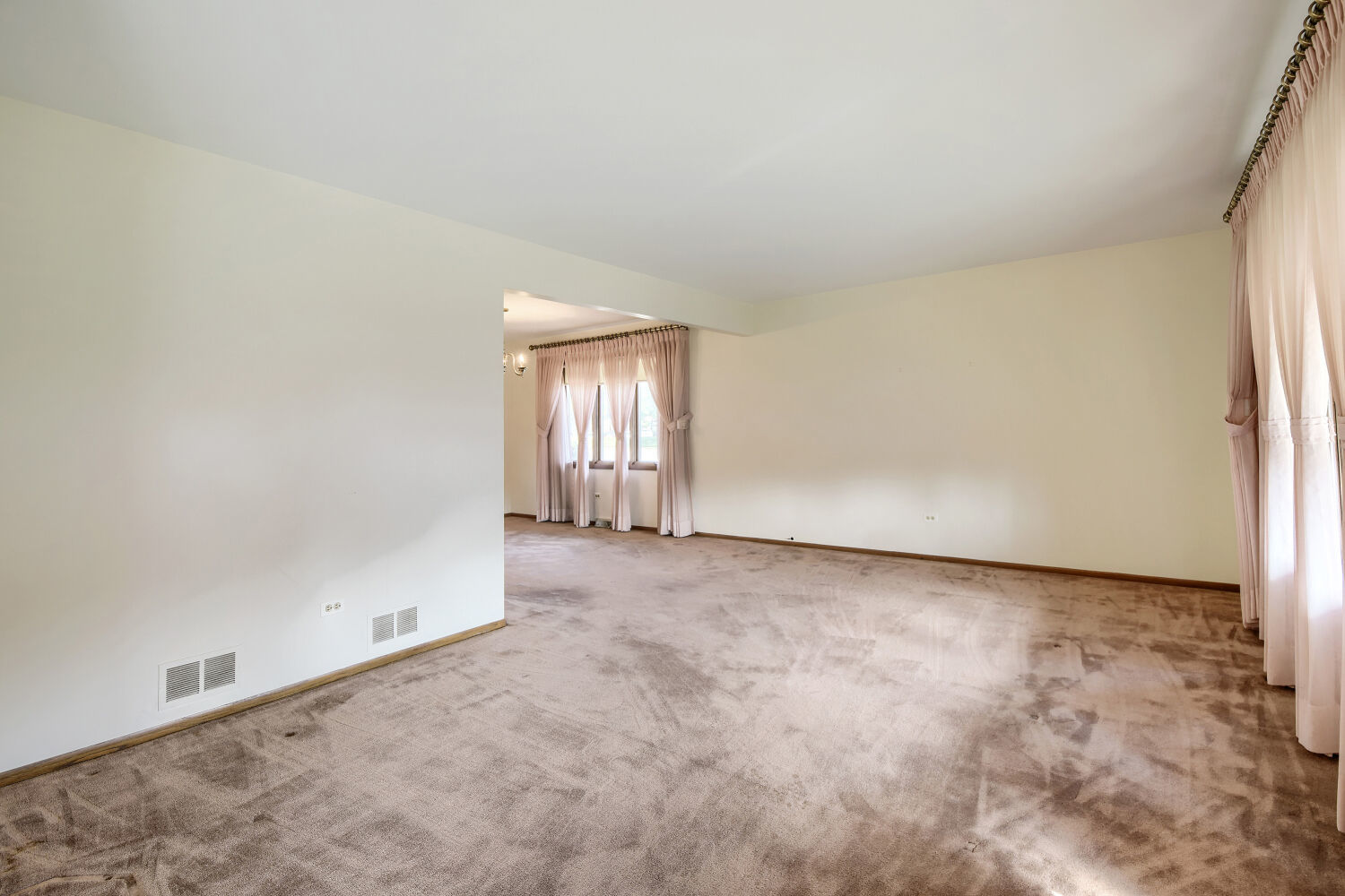 10300 S Central Park Avenue Property Photo 7