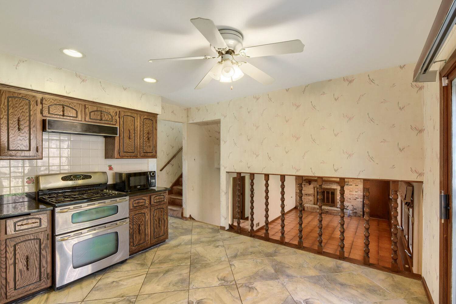 10300 S Central Park Avenue Property Photo 13