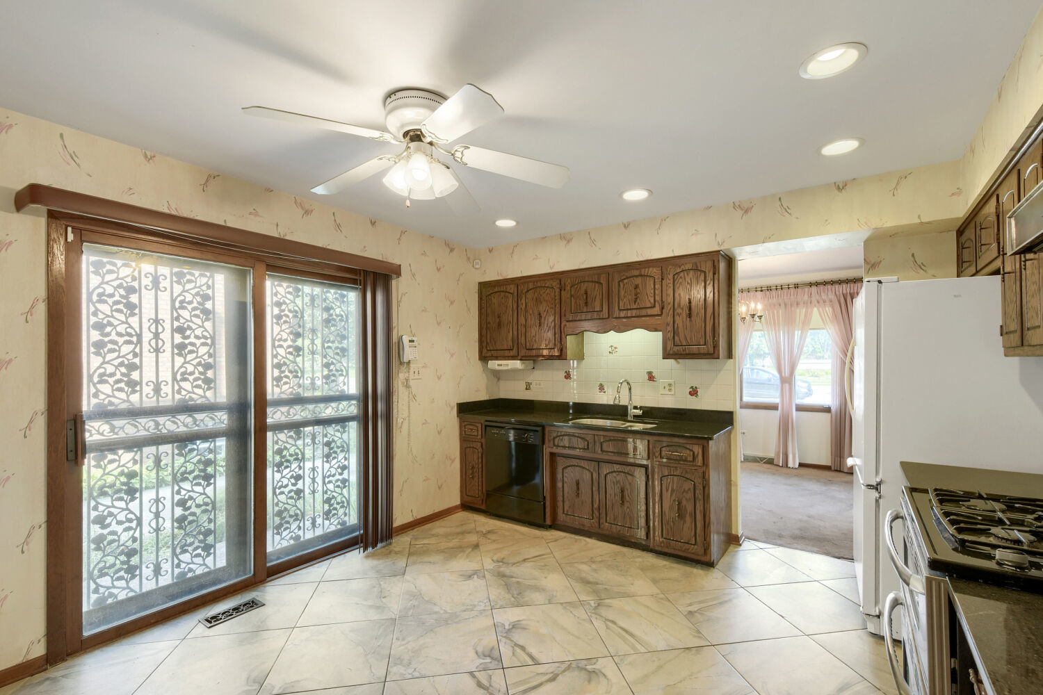 10300 S Central Park Avenue Property Photo 14
