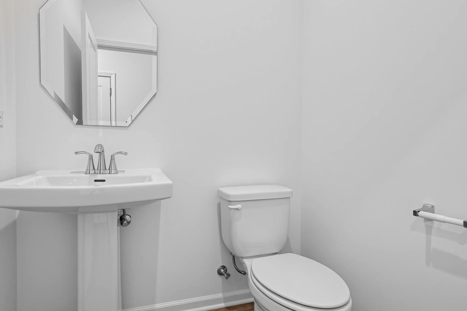 311 Cold Spring Street Property Photo 7