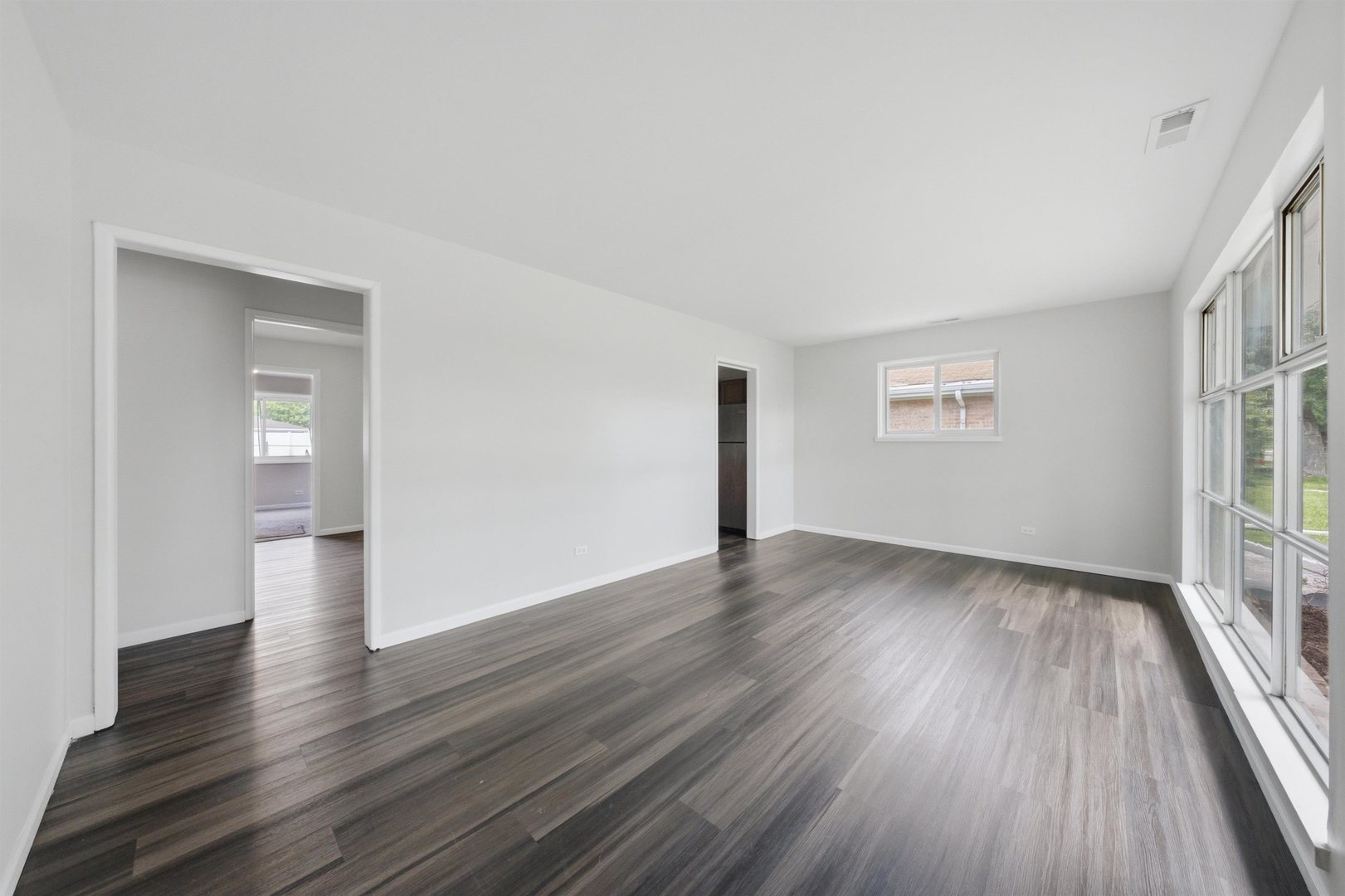 17922 Oakwood Avenue Property Photo 9