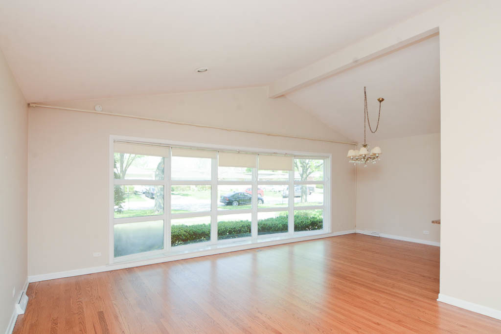 8117 Central Avenue Property Photo 5
