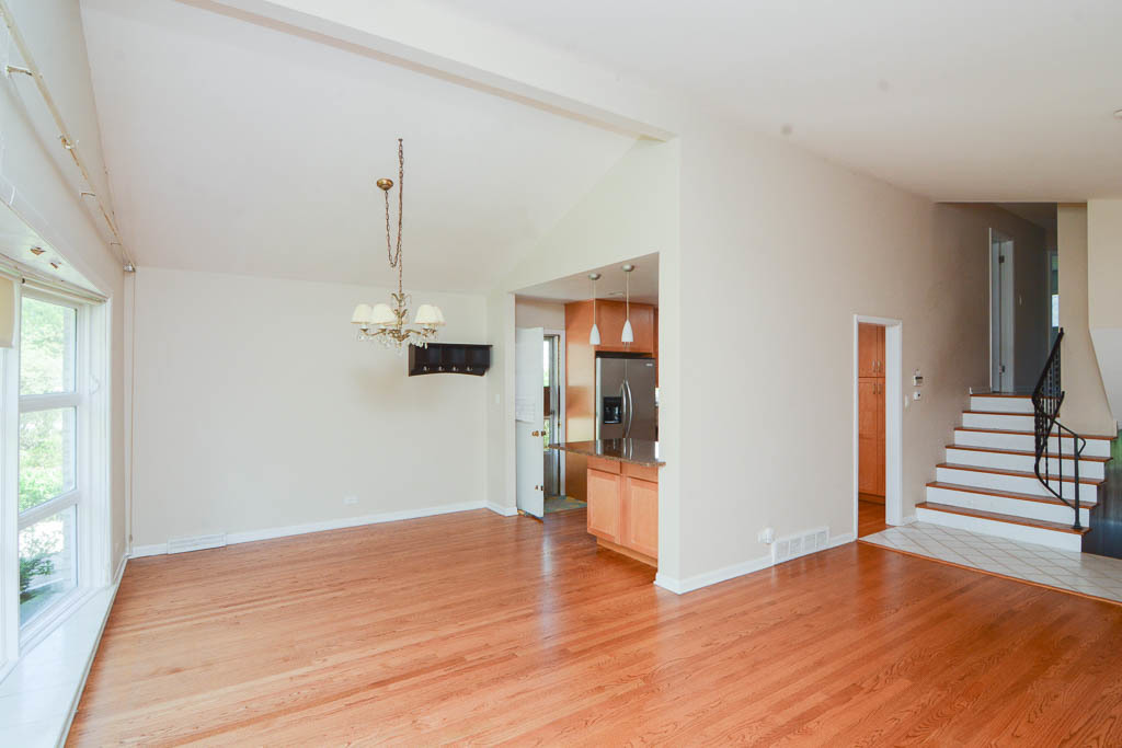 8117 Central Avenue Property Photo 6