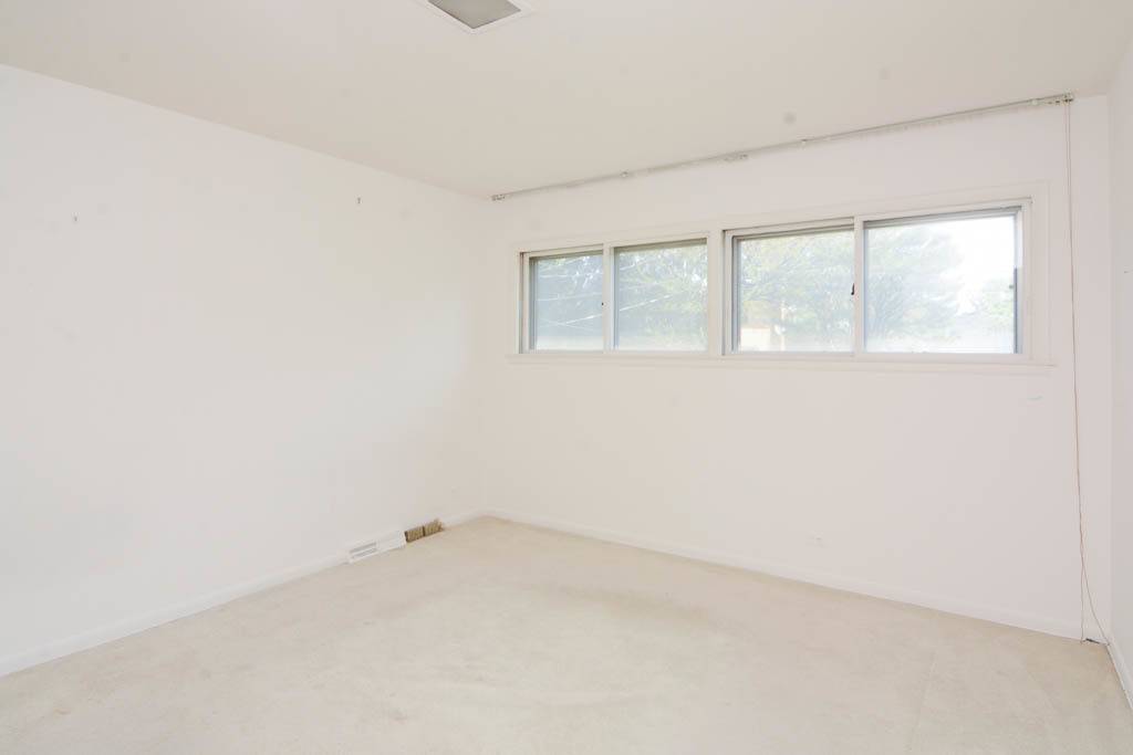8117 Central Avenue Property Photo 10