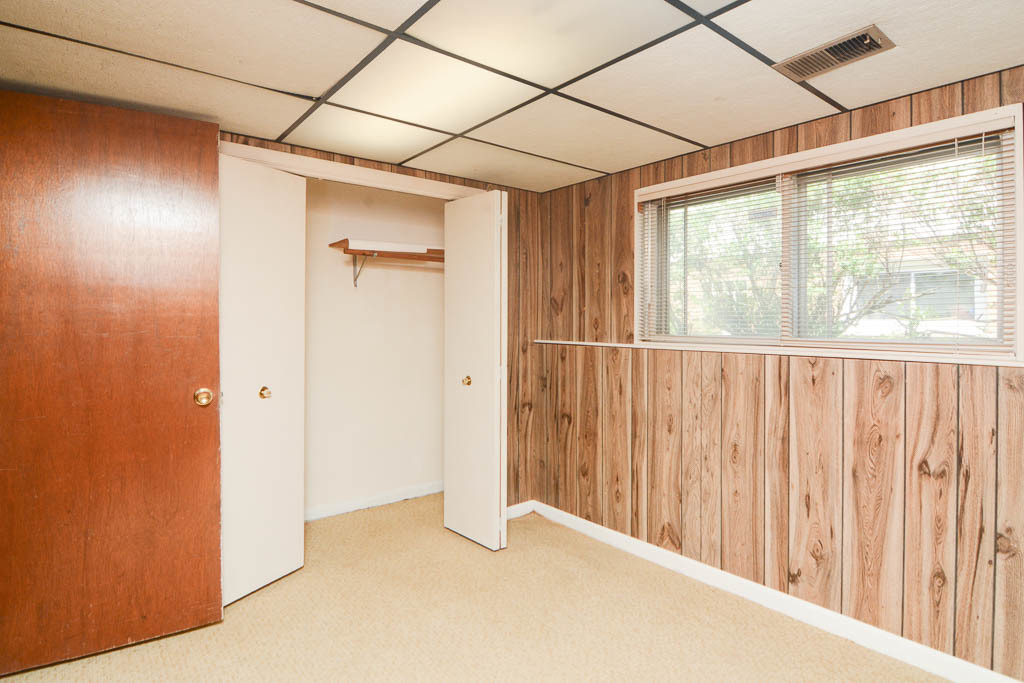 8117 Central Avenue Property Photo 15