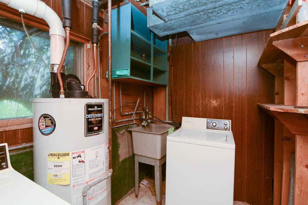 8117 Central Avenue Property Photo 19