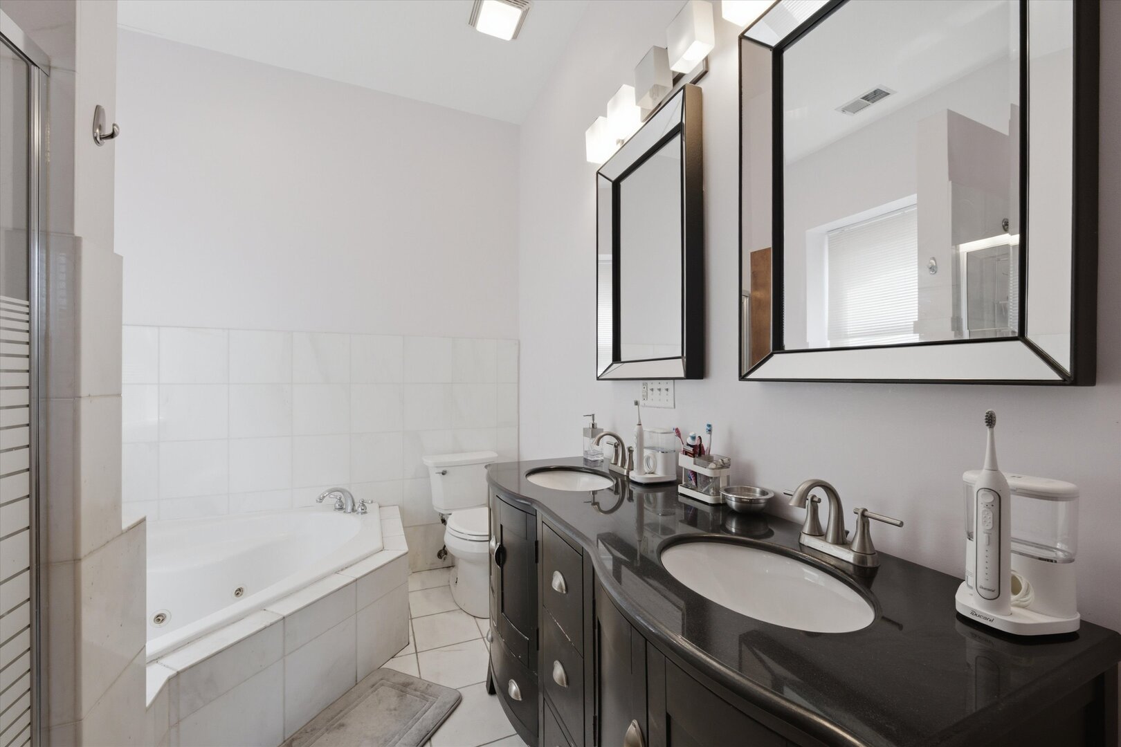 12710636 Property Photo 13
