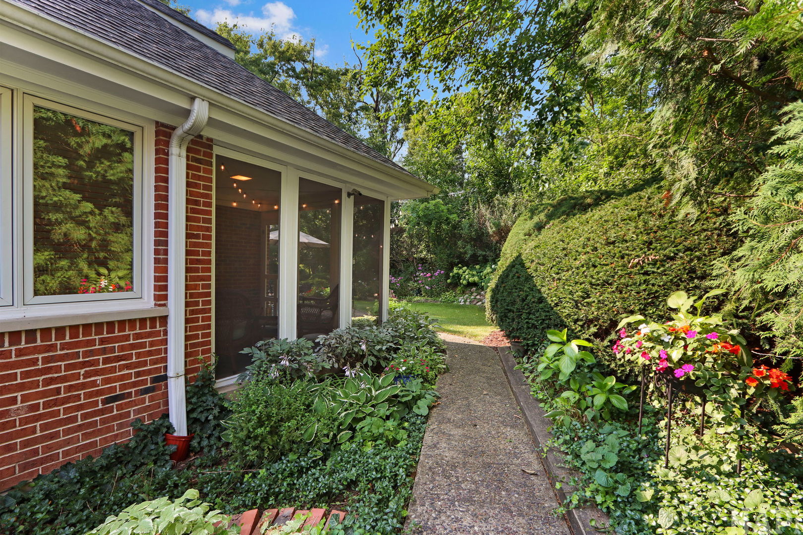 1426 Woodhill Drive Property Photo 31