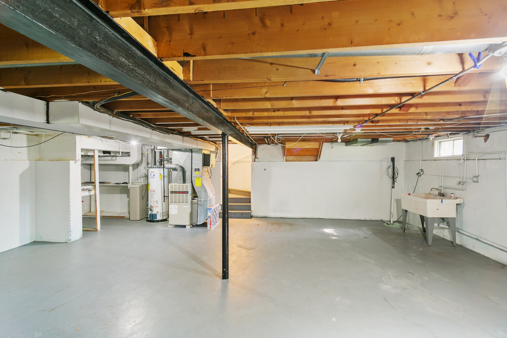 22547 Mission Drive Property Photo 13