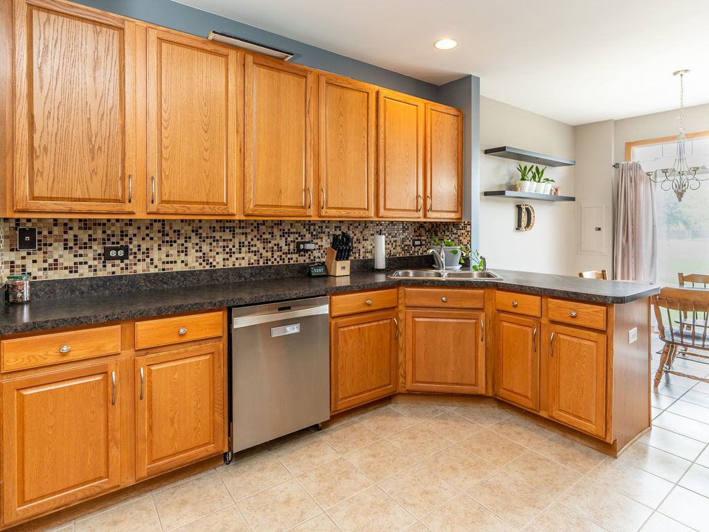 1128 Heron Circle Property Photo 8
