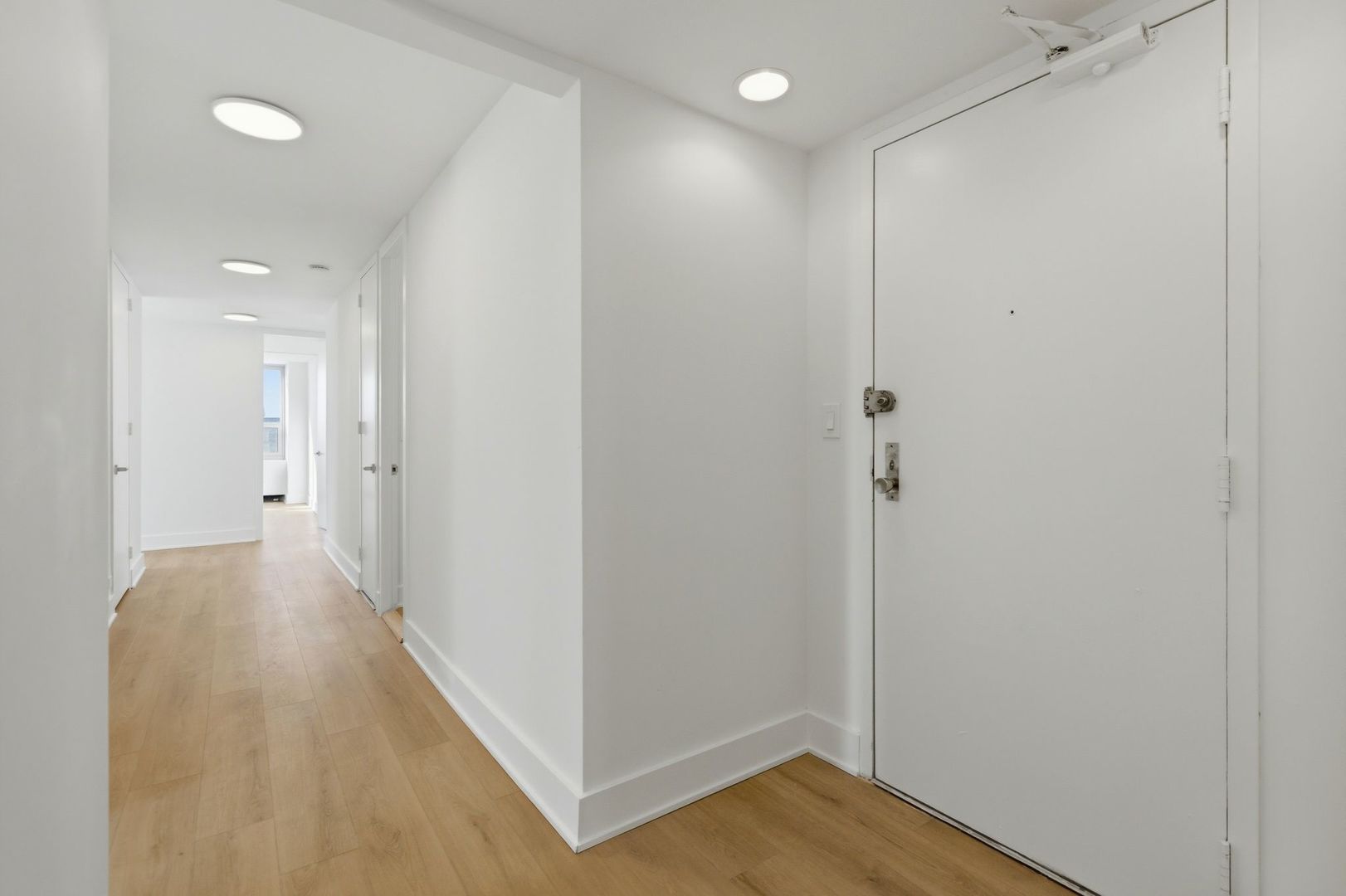 1700 E 56th Street 701-702 Property Photo 6