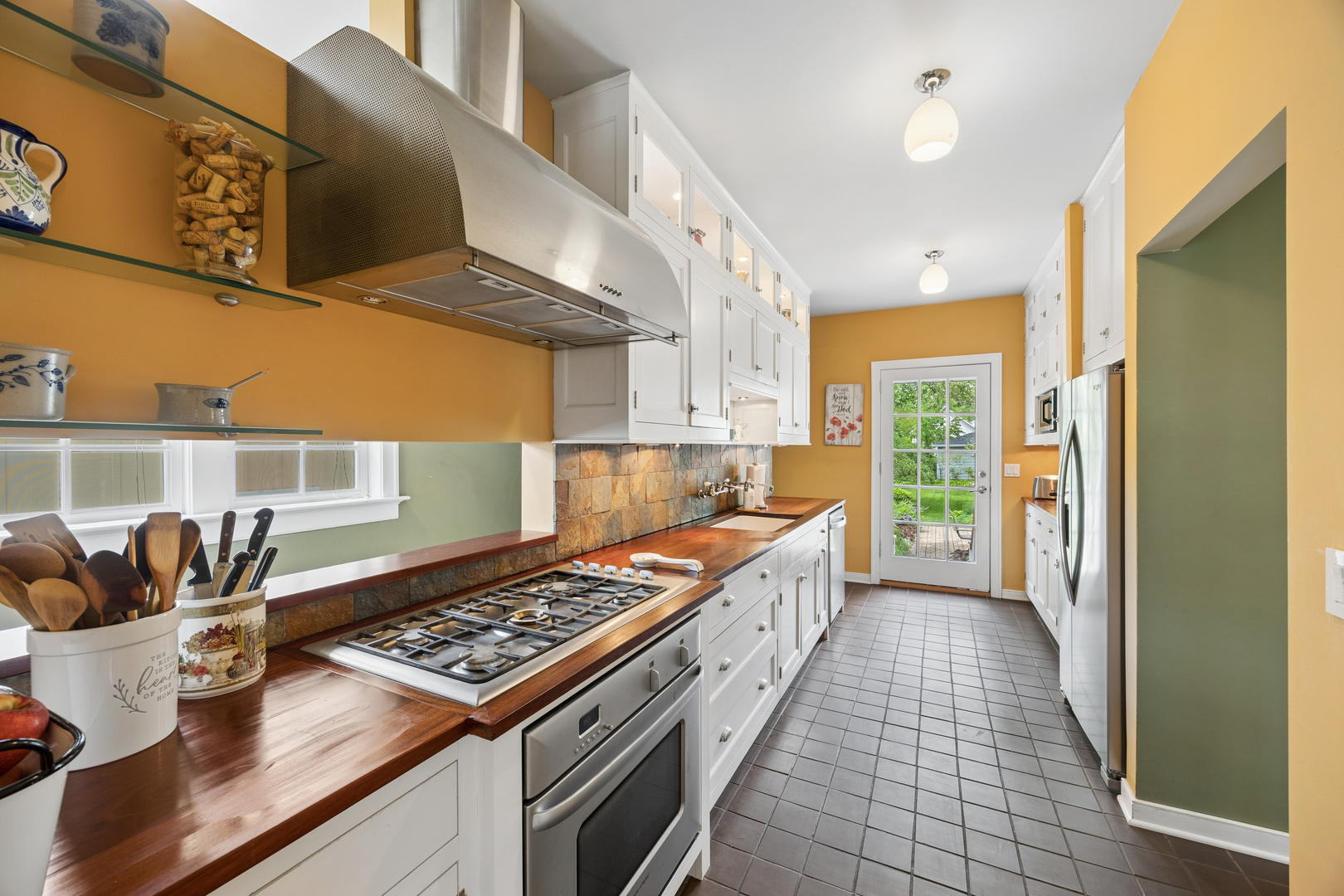 1344 Hickory Road Property Photo 7