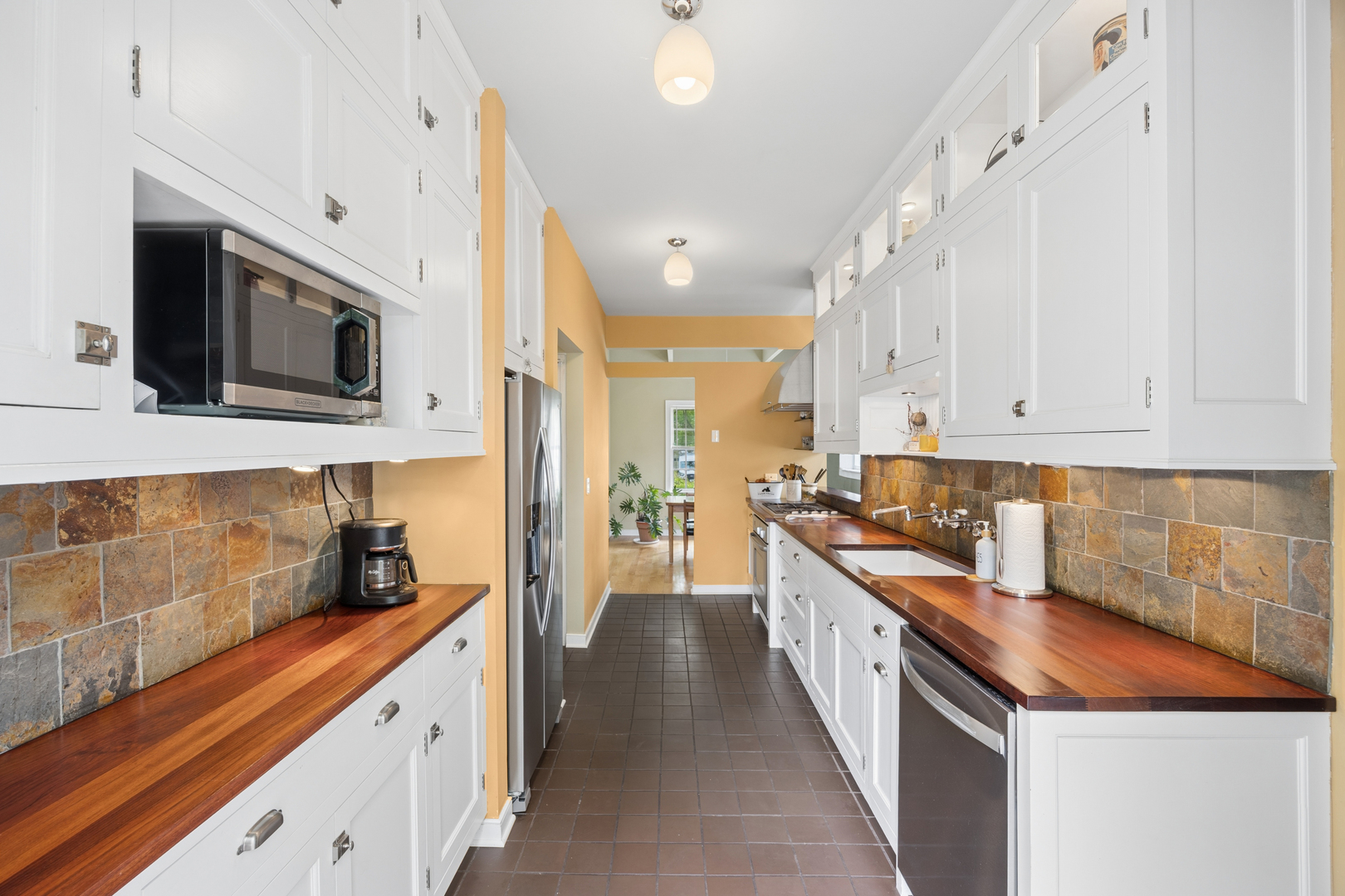 1344 Hickory Road Property Photo 9