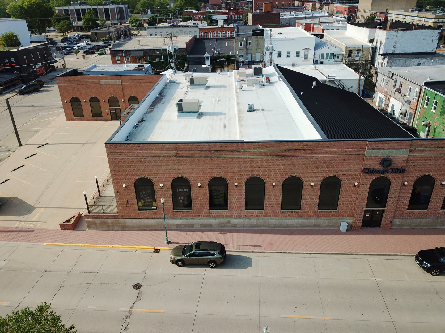 124 W Illinois Avenue Property Photo 8