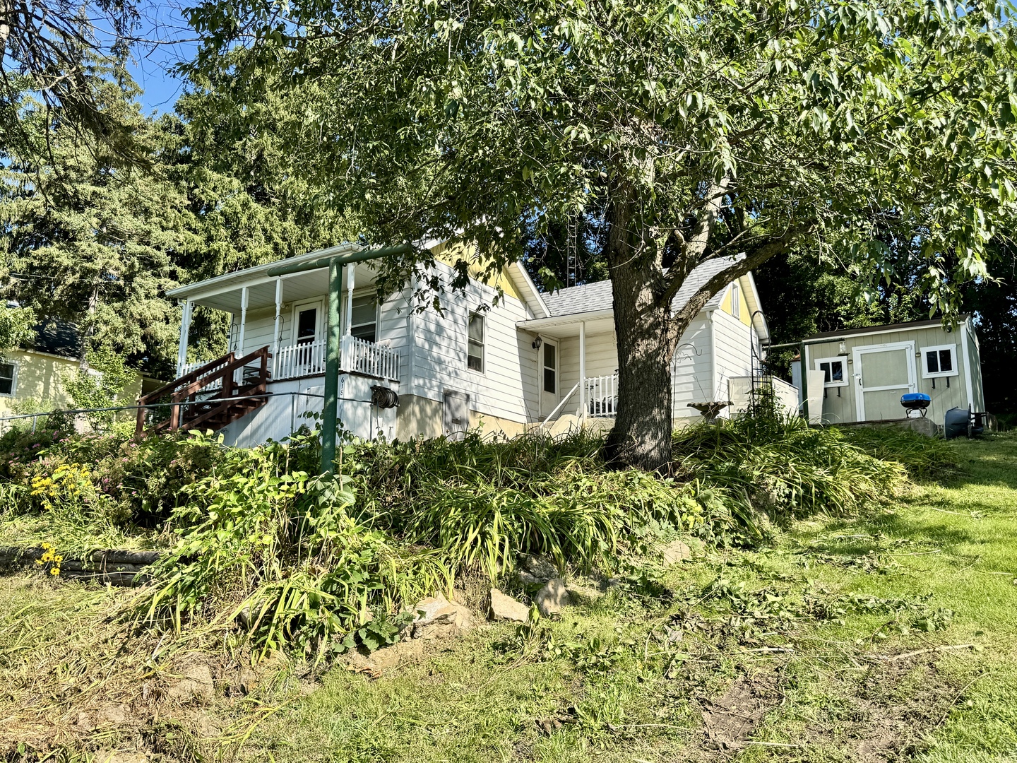 618 E Saint Paul Street Property Photo 28