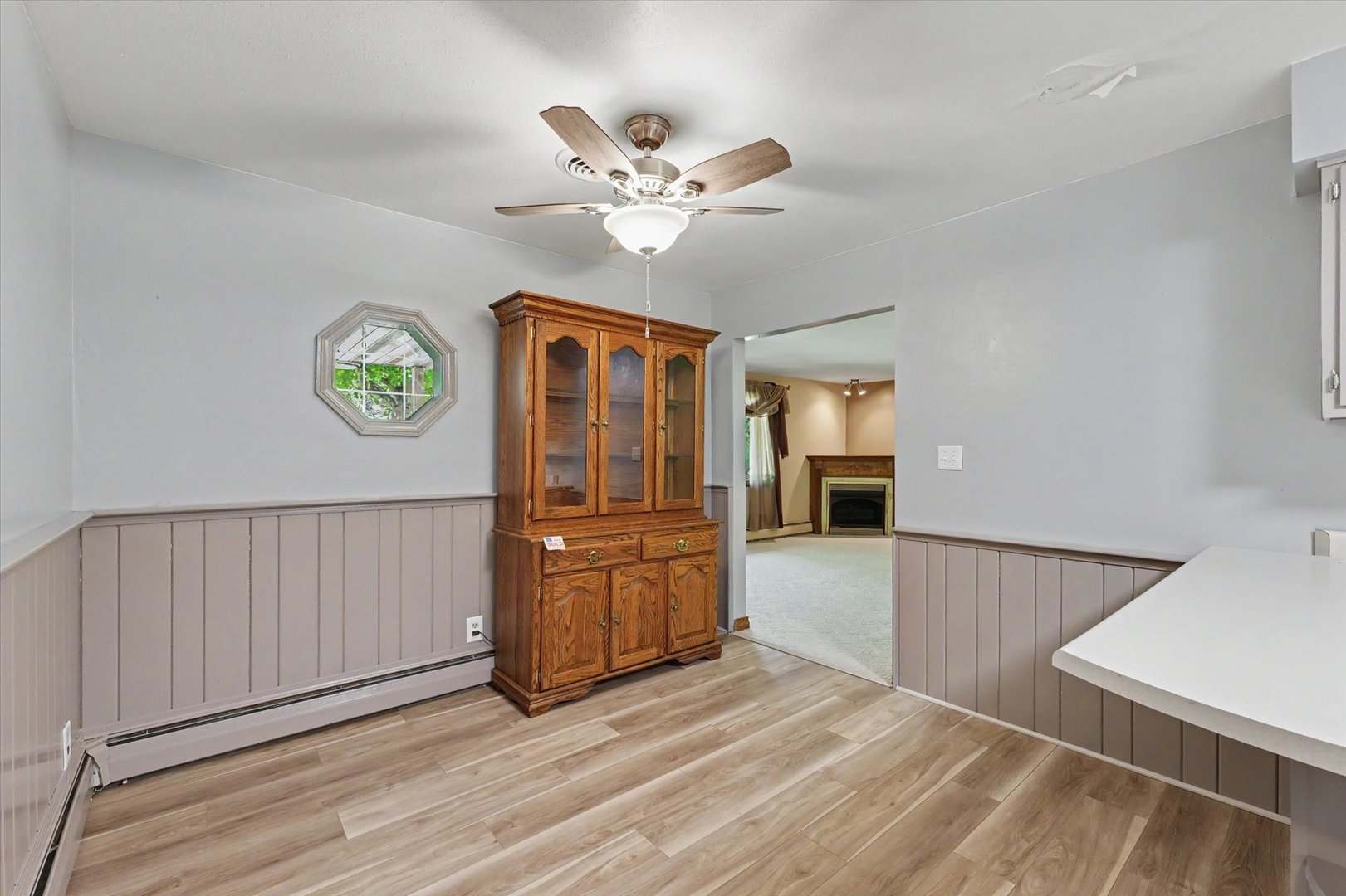2411 Sharlyn Drive Property Photo 11