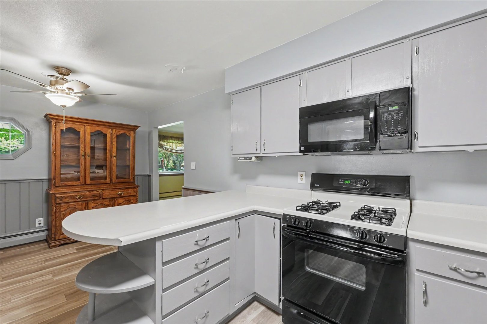 2411 Sharlyn Drive Property Photo 18