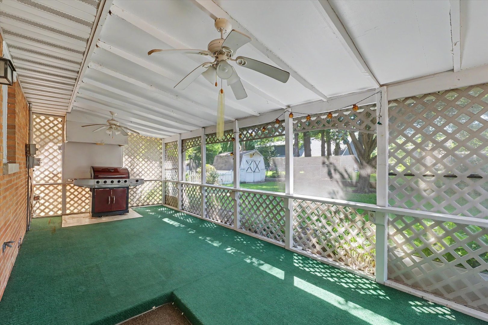 2411 Sharlyn Drive Property Photo 23