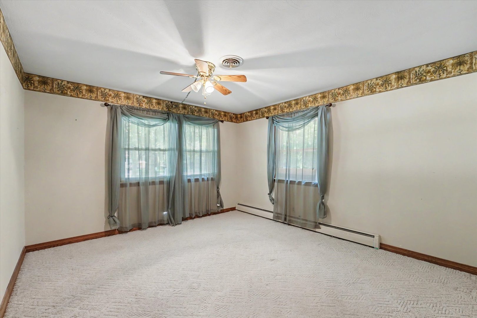 2411 Sharlyn Drive Property Photo 27