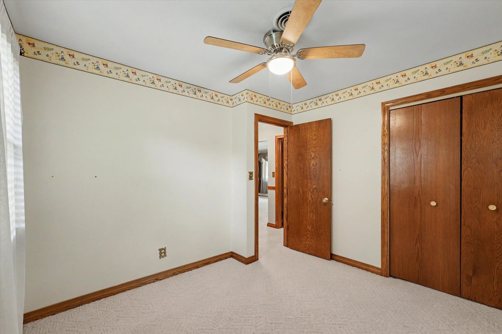 2411 Sharlyn Drive Property Photo 30