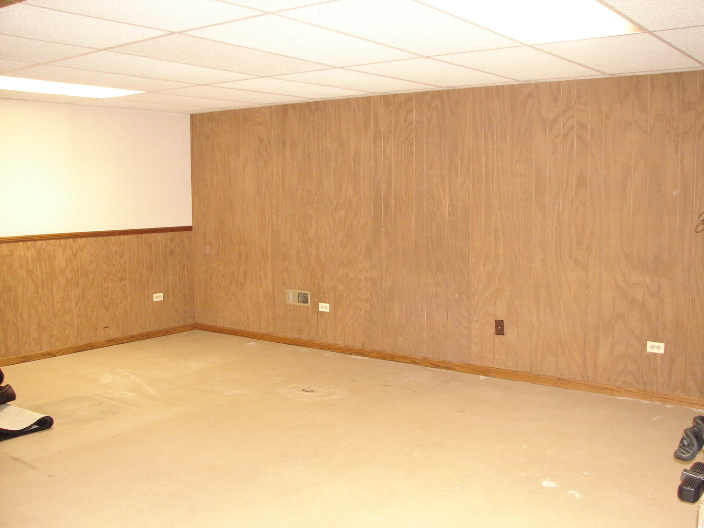 514 Garnett Avenue Property Photo 12