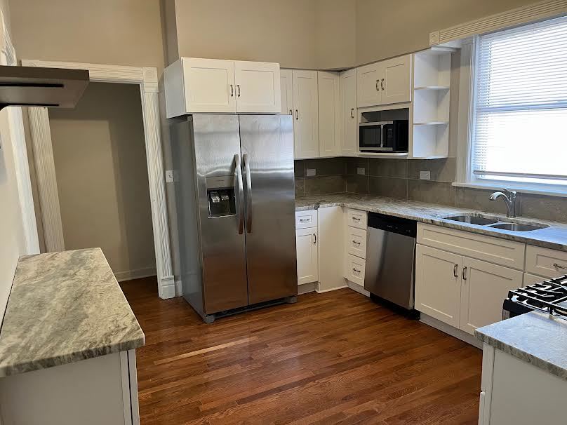 61 7th Avenue Property Photo 3