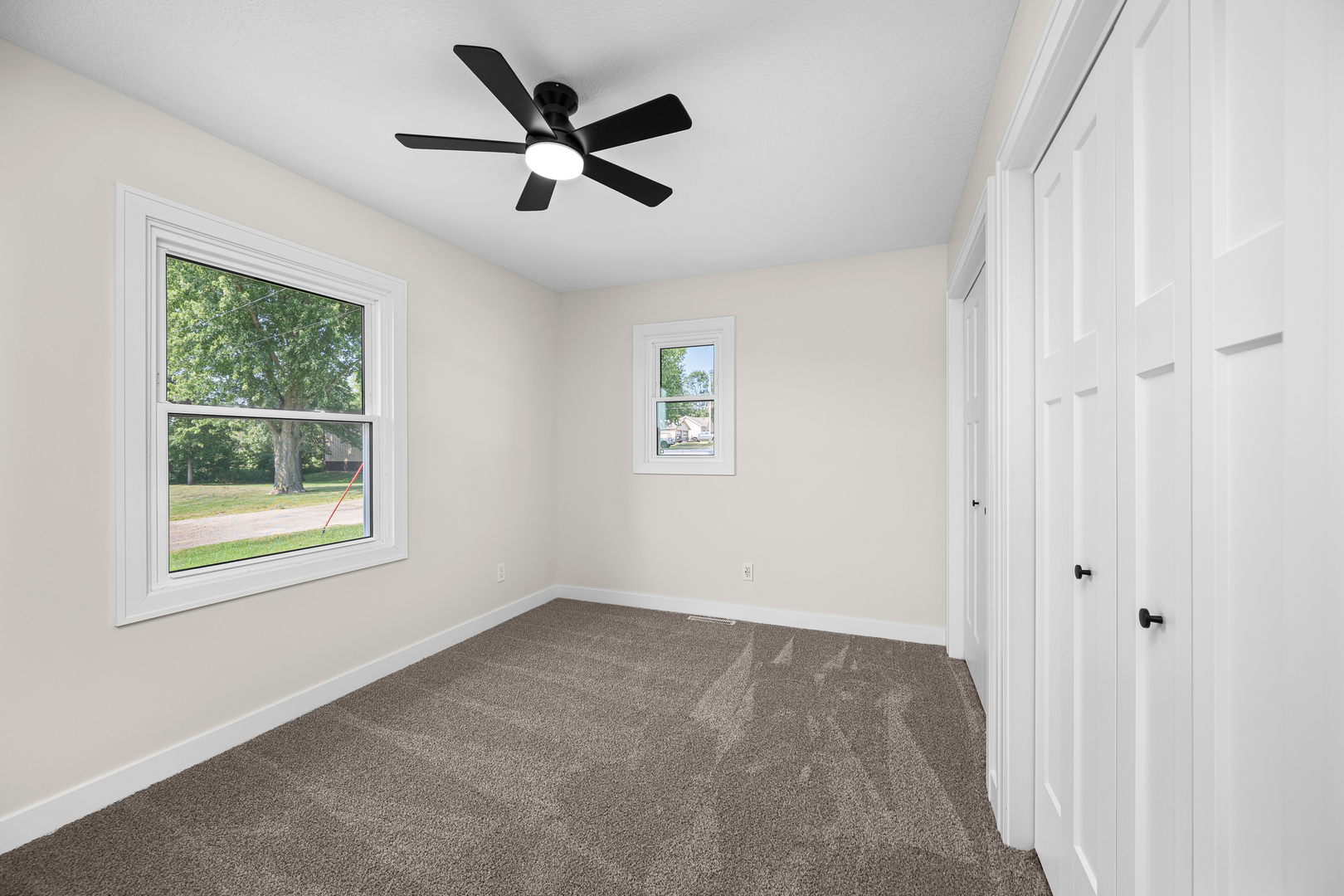 201 E Gails Street Property Photo 19