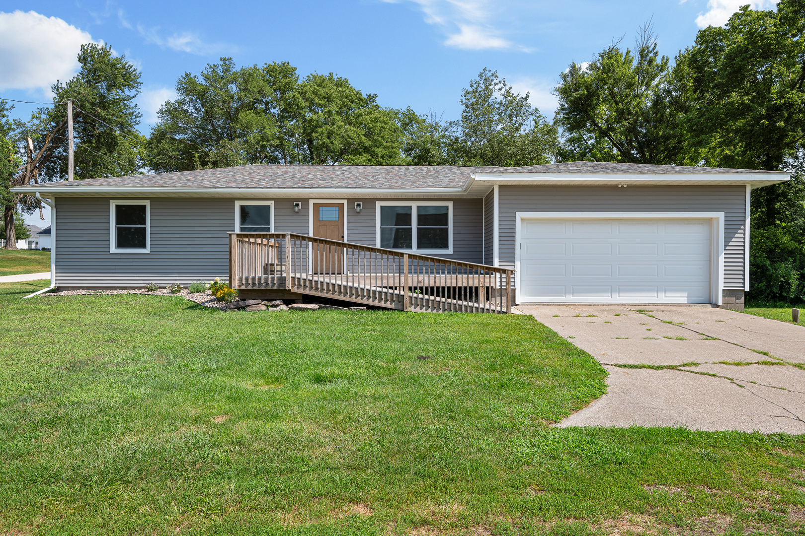201 E Gails Street Property Photo 34