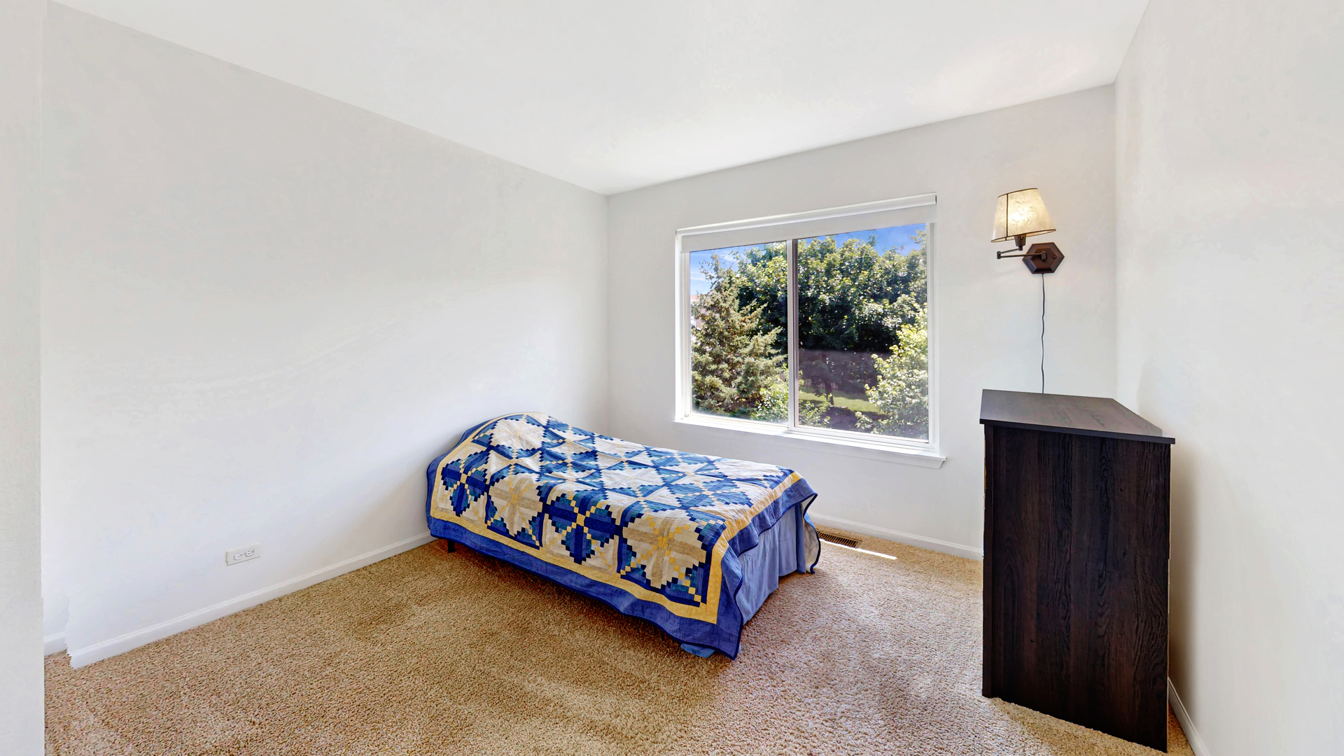 2955 Shetland Lane Property Photo 14