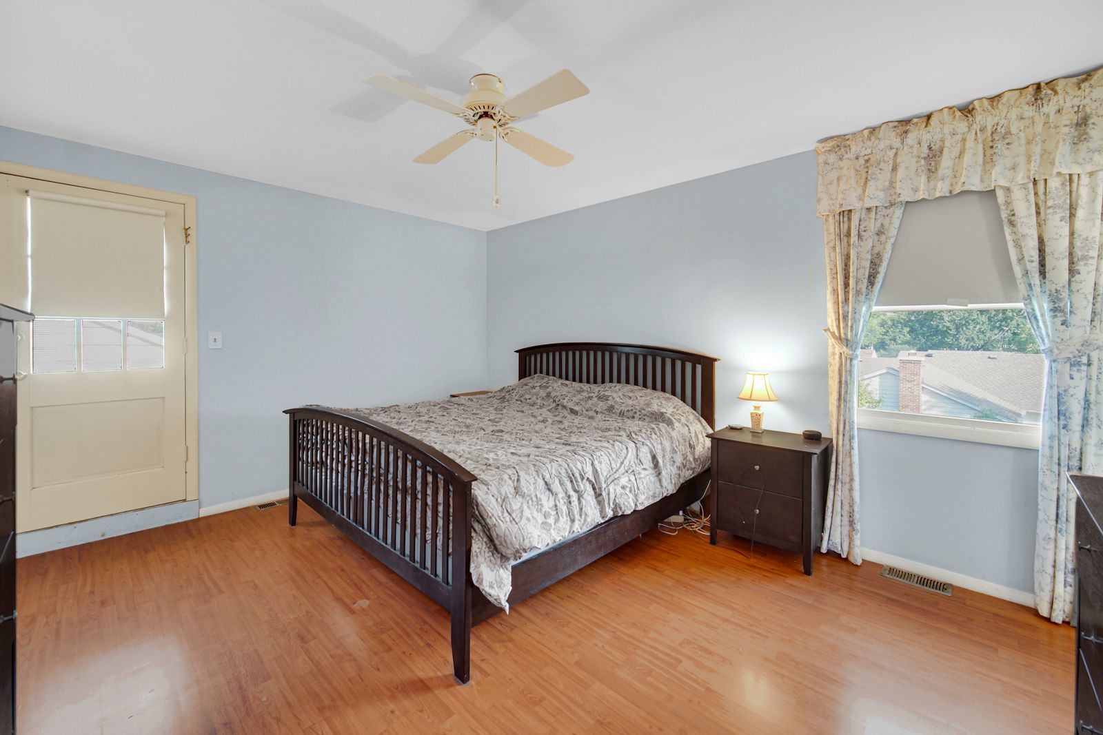 12 Regent Court Property Photo 14
