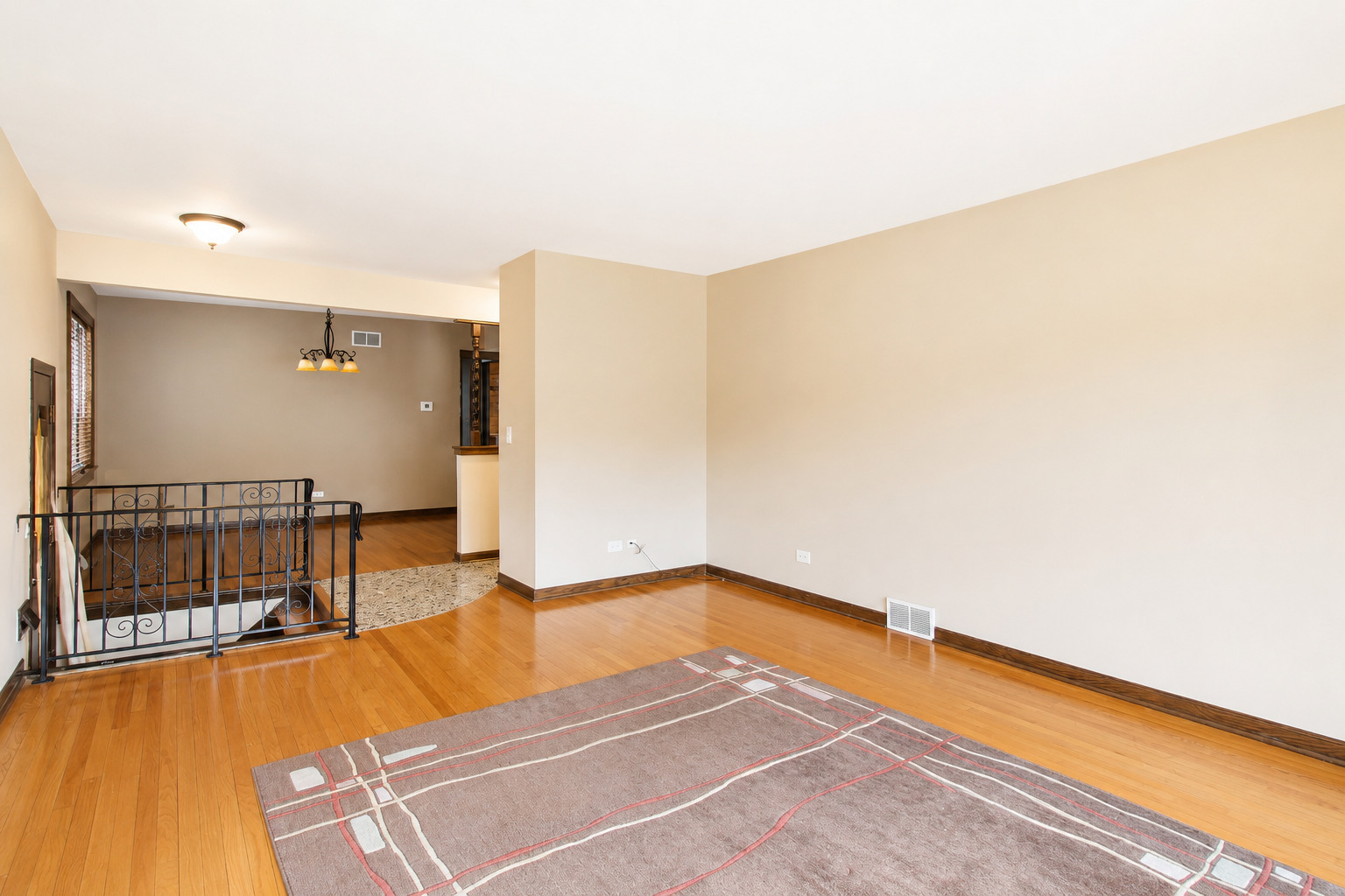 8414 W Brodman Avenue Property Photo 6