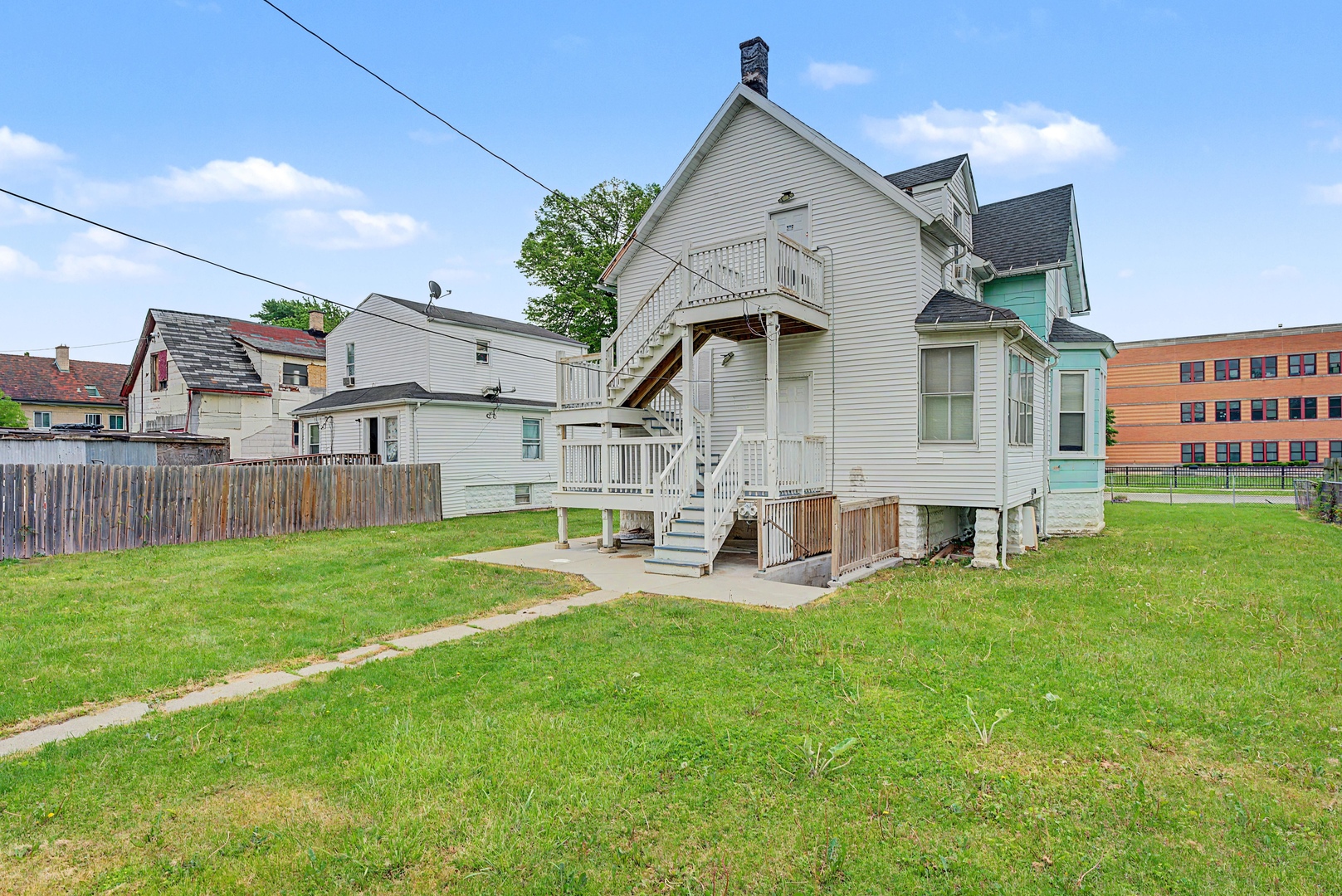 124 W 108th Place Property Photo 10