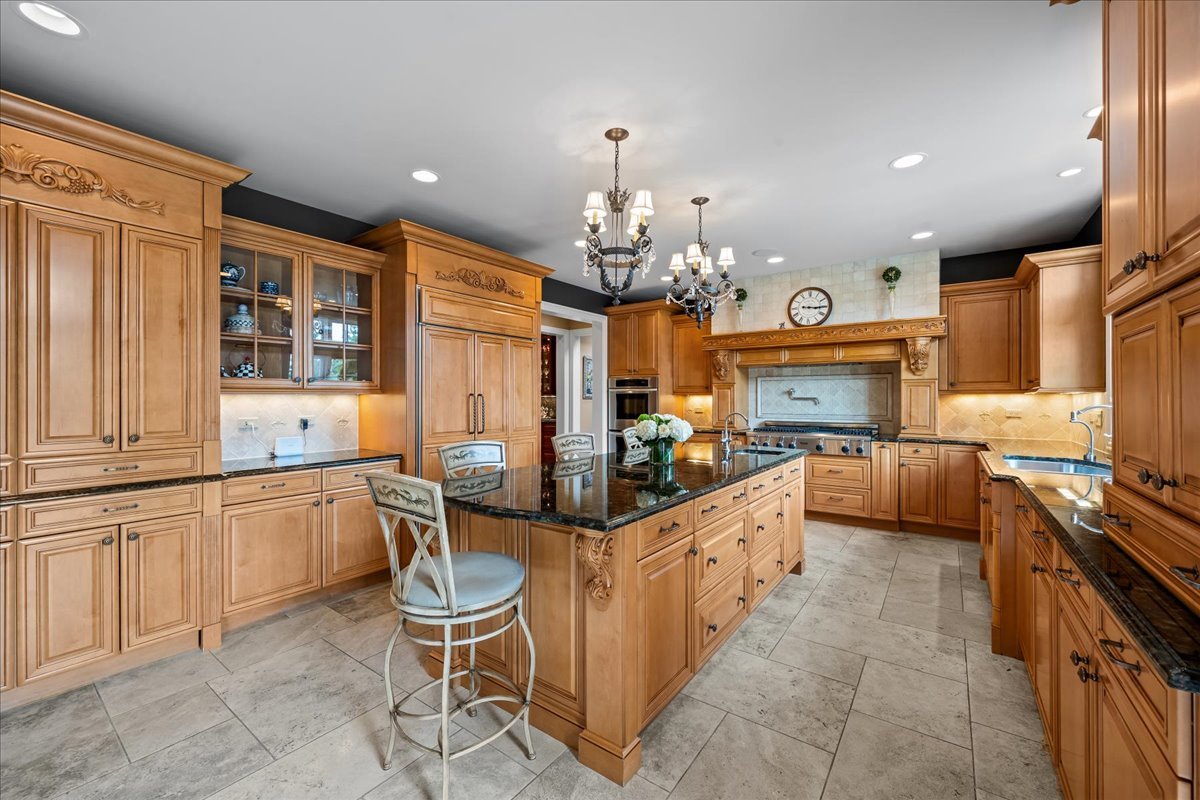 1690 Tallgrass Lane Property Photo 8