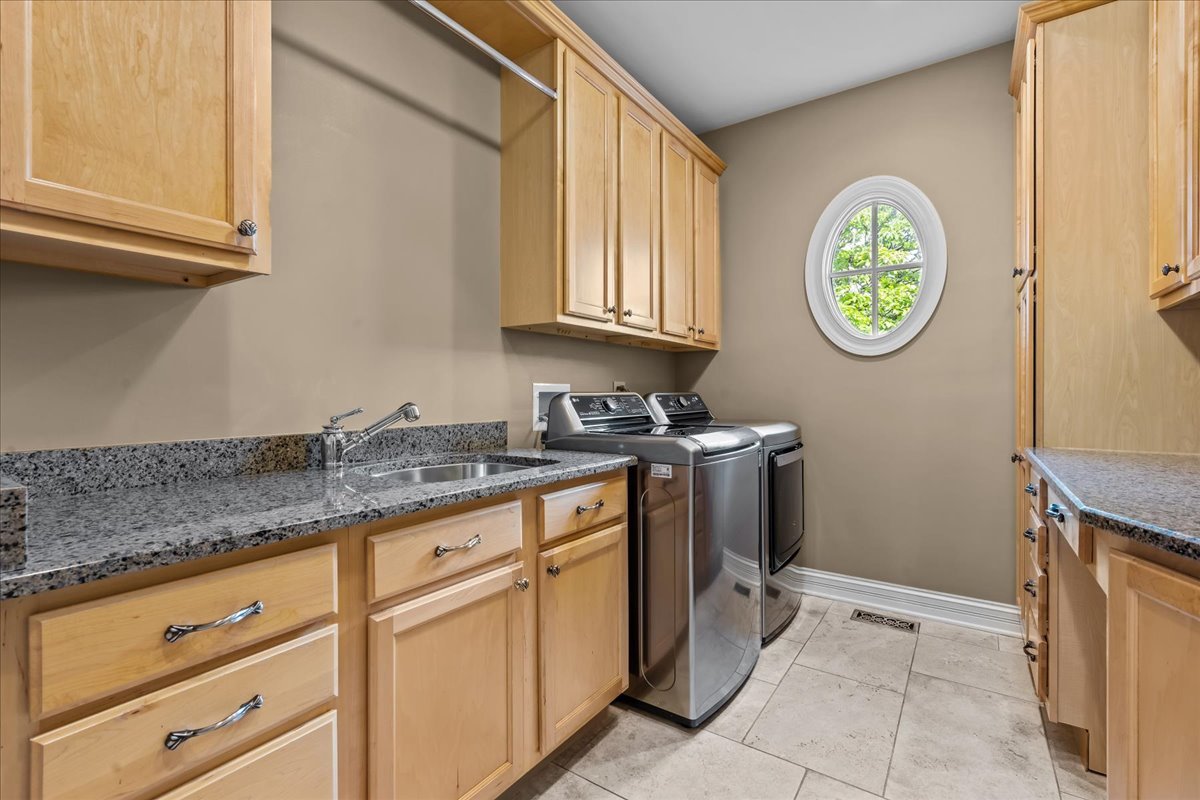 1690 Tallgrass Lane Property Photo 16