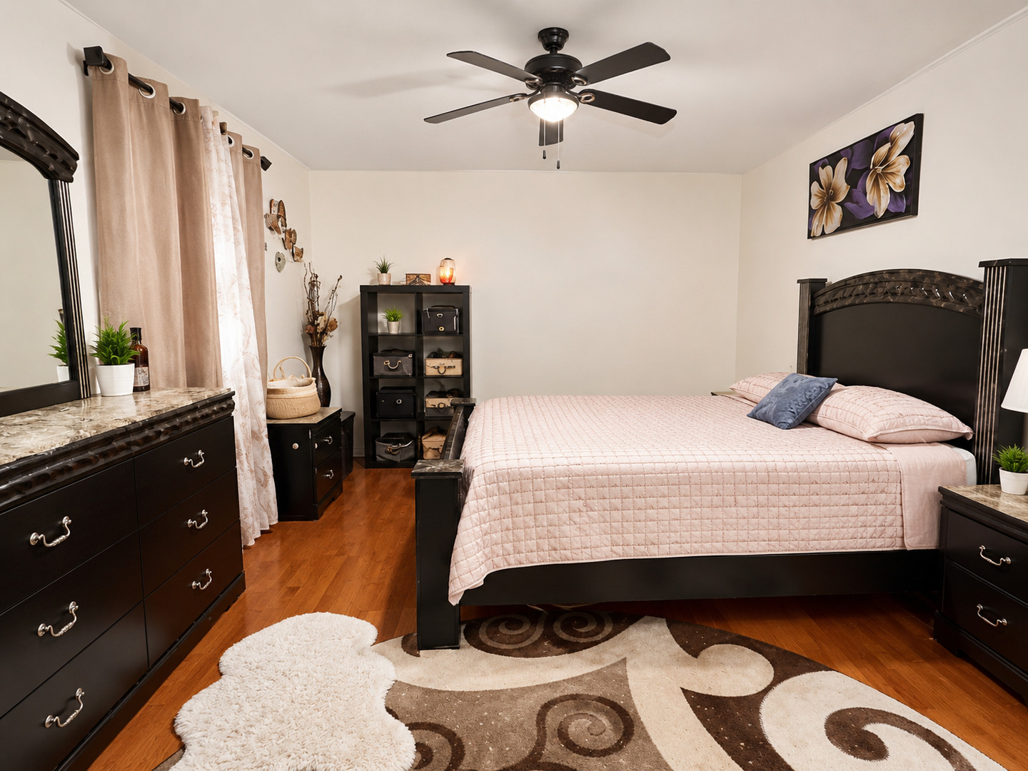 1738 Newport Street Property Photo 14