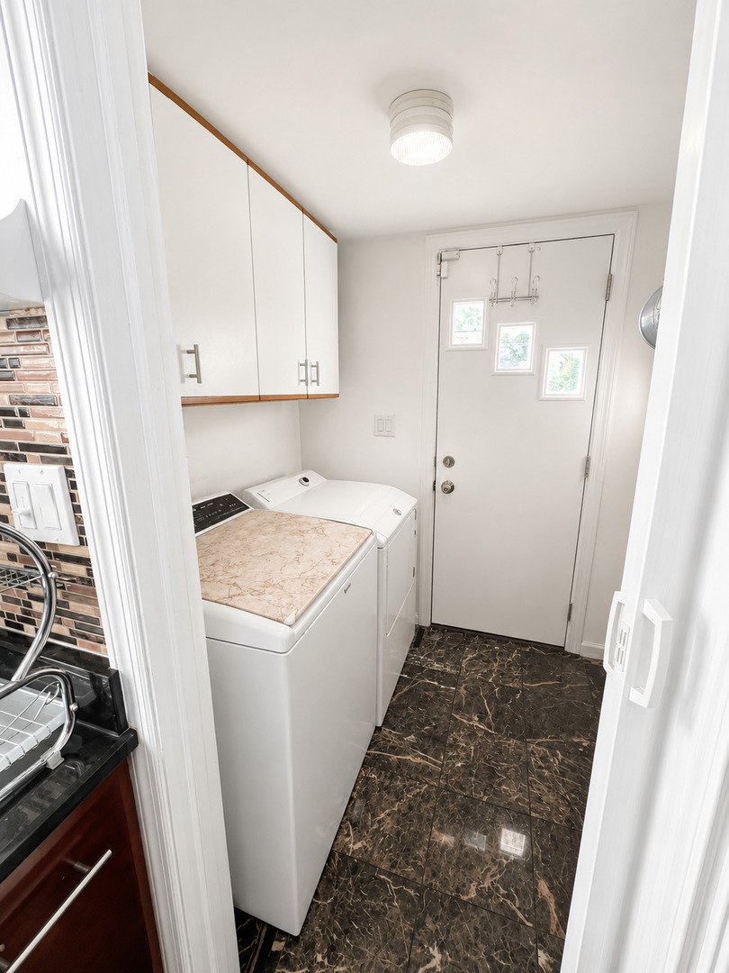 1738 Newport Street Property Photo 22