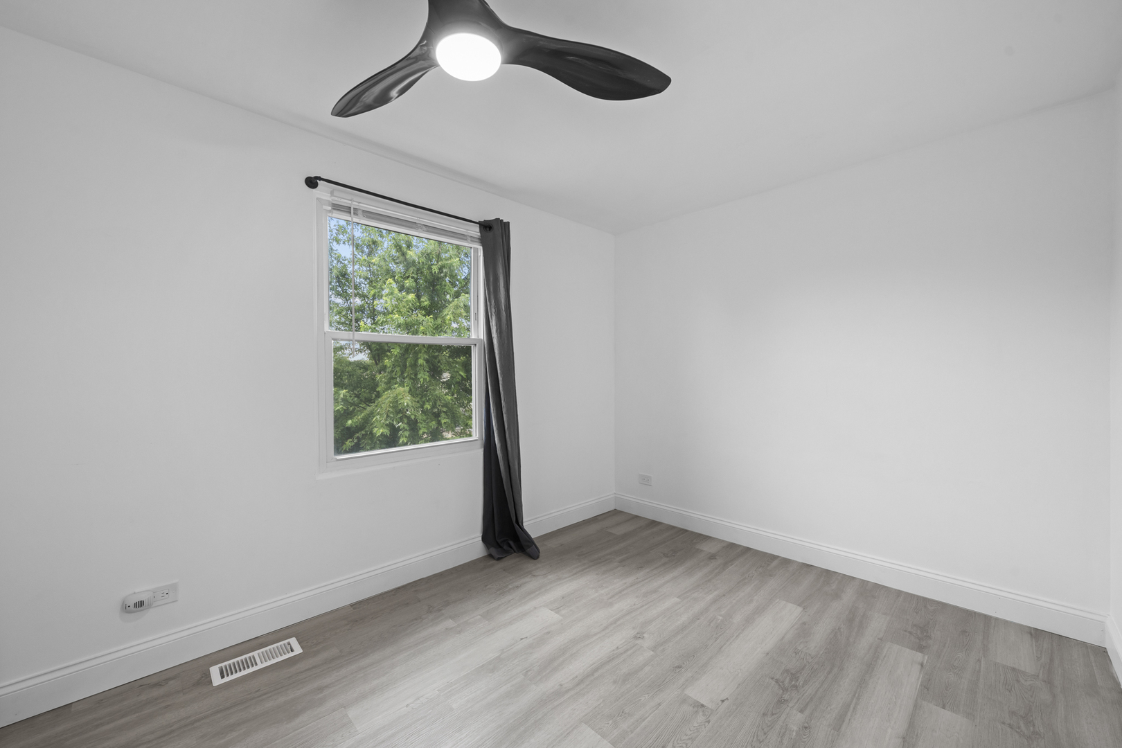 818 Lexington Circle Property Photo 18
