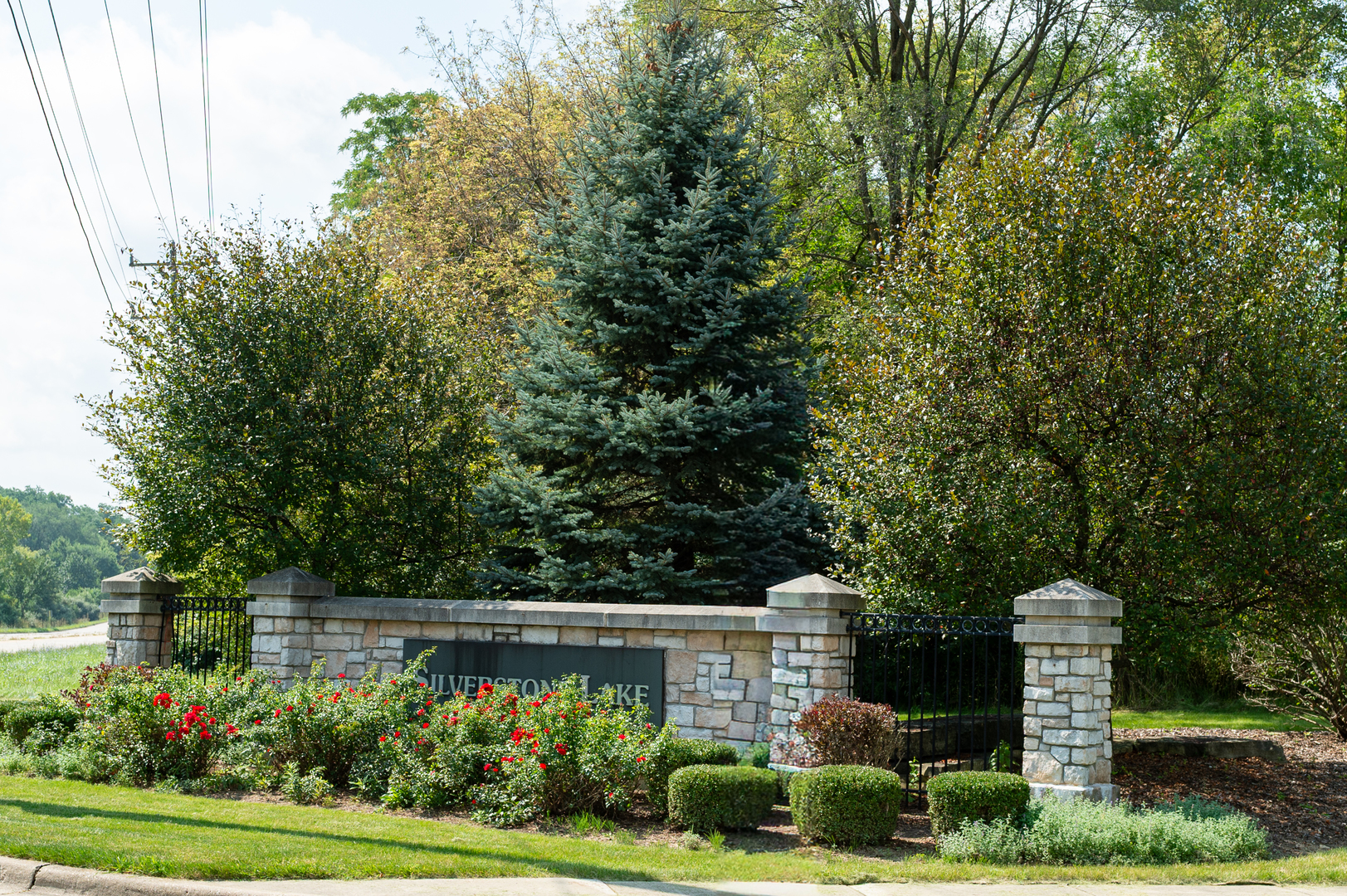 2017 Silverstone Drive 2017 Property Photo 28