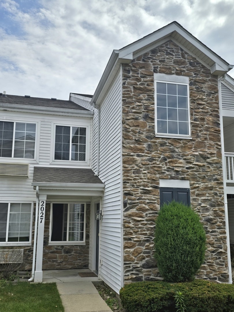 2027 Silverstone Drive 2027 Property Photo 1