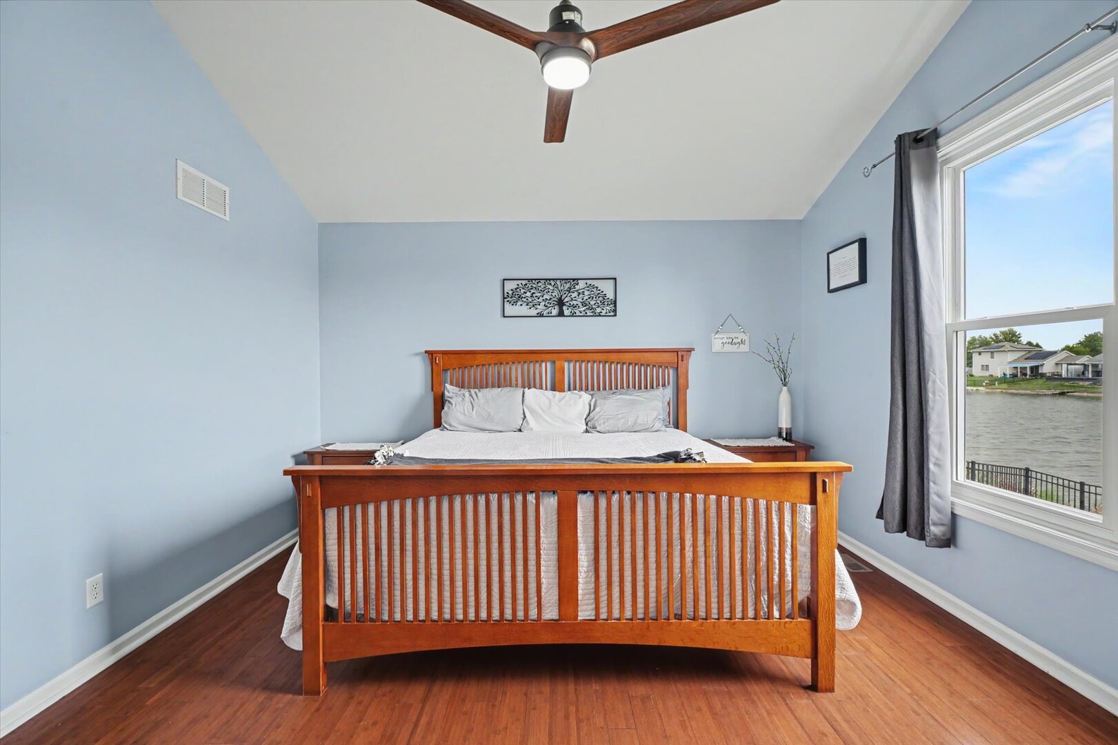 610 Erin Drive 610 Property Photo 26