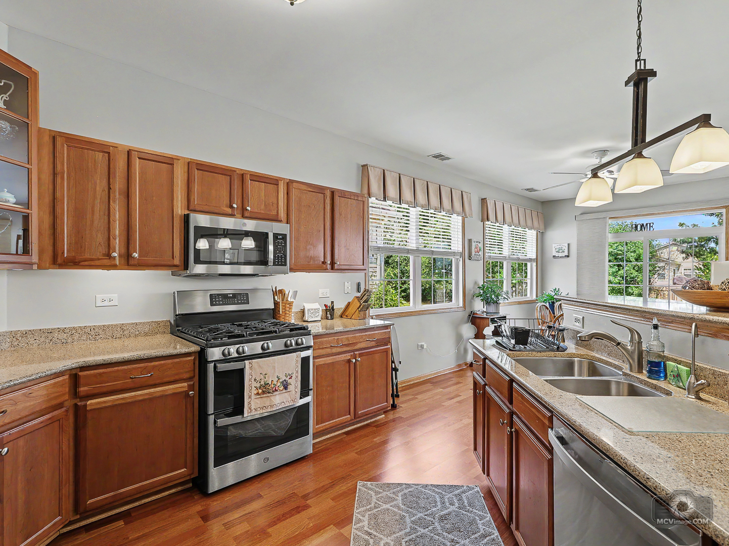 17125 Mendota Drive Property Photo 6