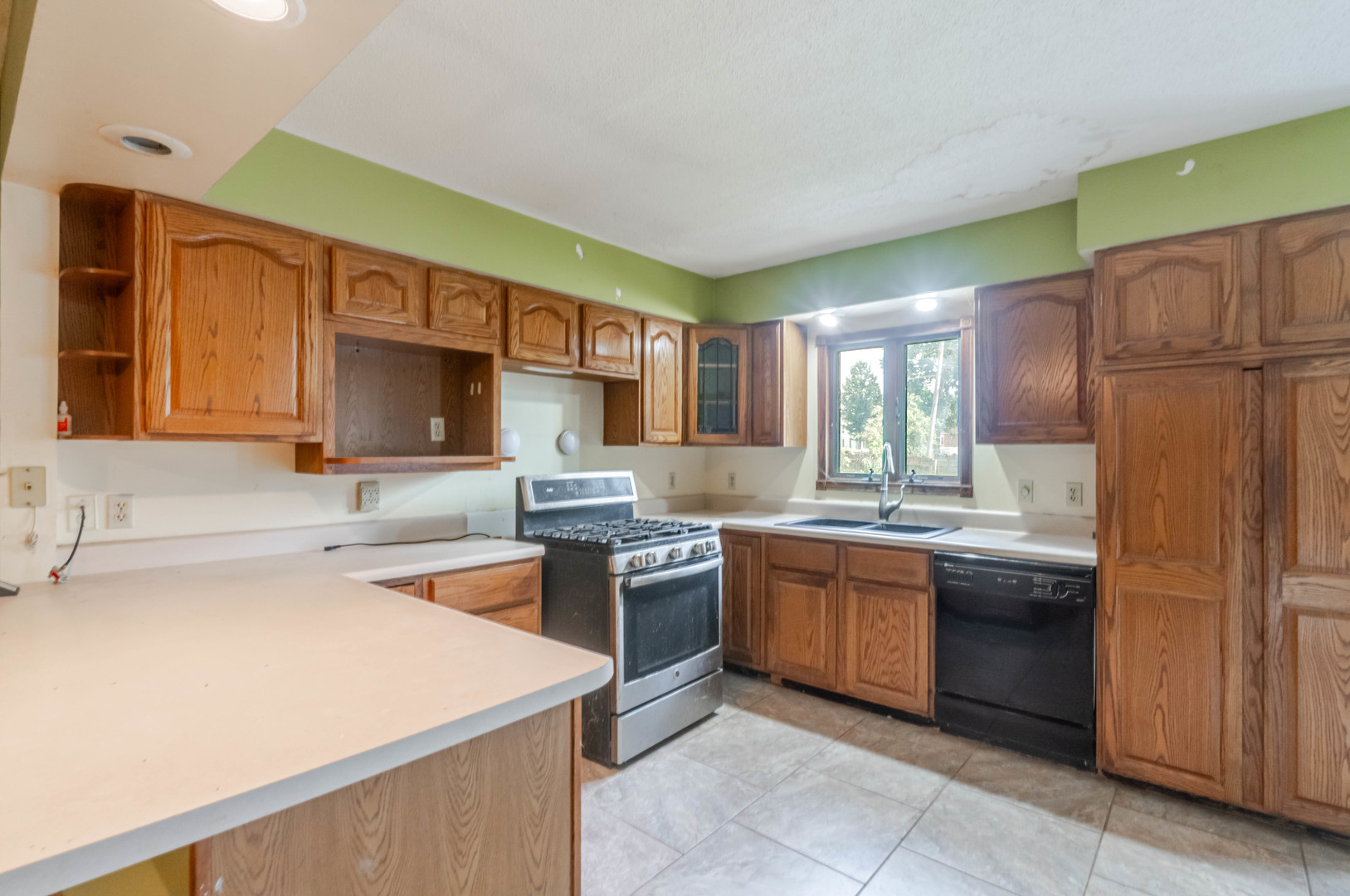 105 7th Street Property Photo 7