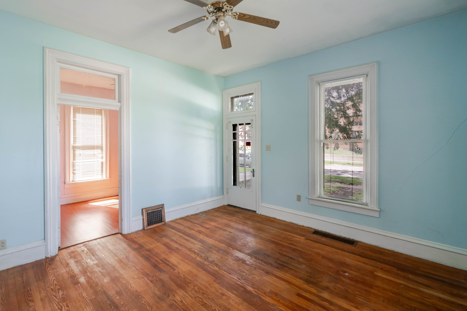 105 7th Street Property Photo 12