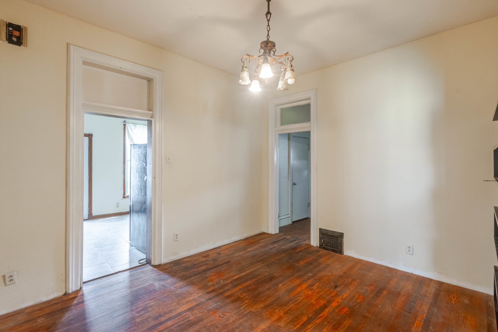 105 7th Street Property Photo 17