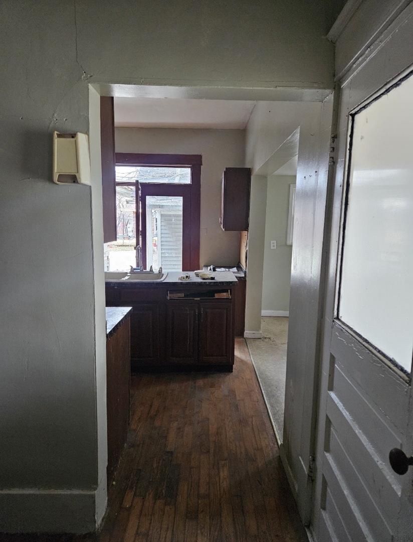 106 W Reynolds Street Property Photo 11