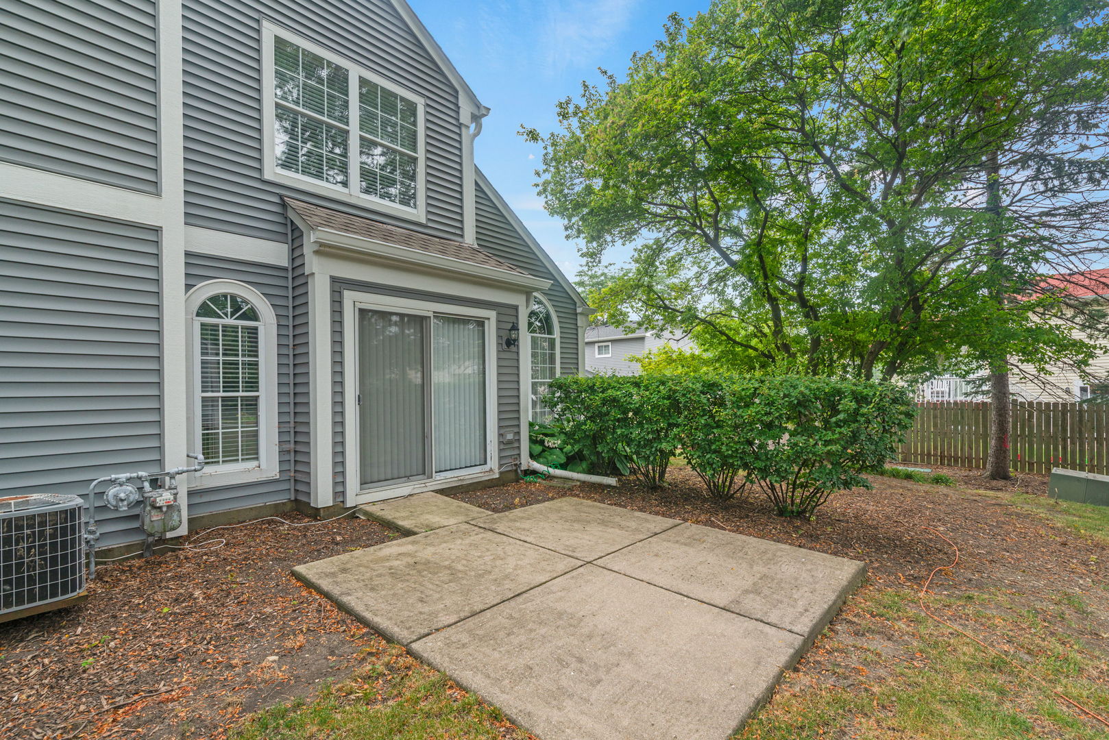 1564 Westbury Drive Property Photo 27